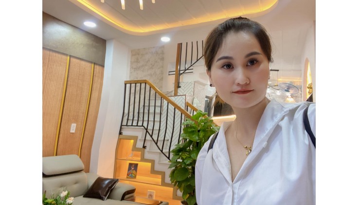 NHÀ ĐẸP 3 TẰNG HẺM XE HƠI PHAN HUY ÍCH. TẶNG FULL NỘI THẤT.