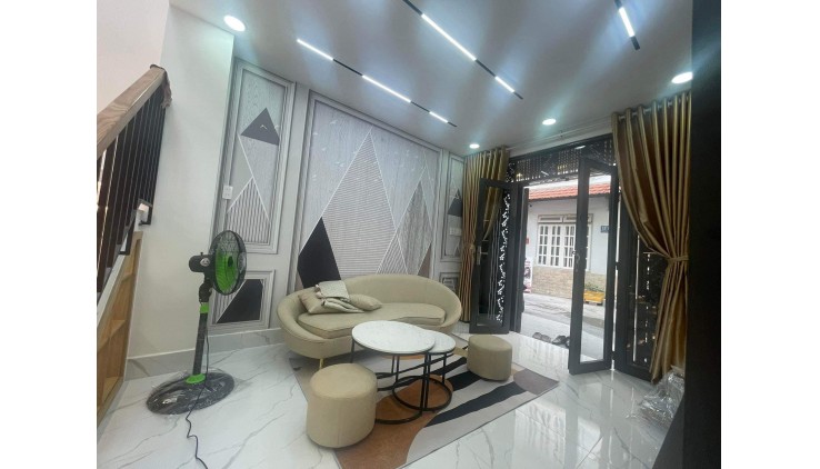 35M2 NGUYỄN VĂN CÔNG - P3 -  GÒ VẤP - GIÁ CHỈ NHỈNH 3 TỶ. HẺM OTO LÔ GÓC CÔNG NHẬN ĐỦ.