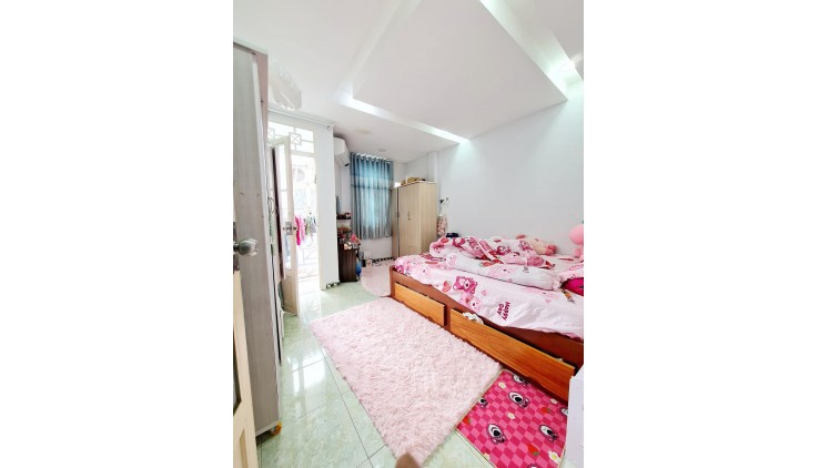 [P TÂN THUẬN ĐÔNG - QUẬN 7] - [NHÀ 3 TẦNG BTCT ĐƯỜNG HUỲNH TẤN PHÁT] - 4x11m - CHỈ 4 TỶ XÍU