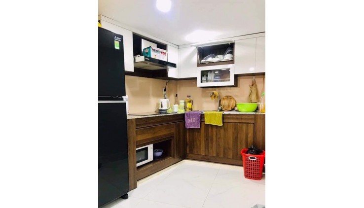NHÀ QUÂN PHÚ NHUẬN GIÁ RẺ.3.5TY