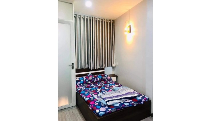 NHÀ QUÂN PHÚ NHUẬN GIÁ RẺ.3.5TY