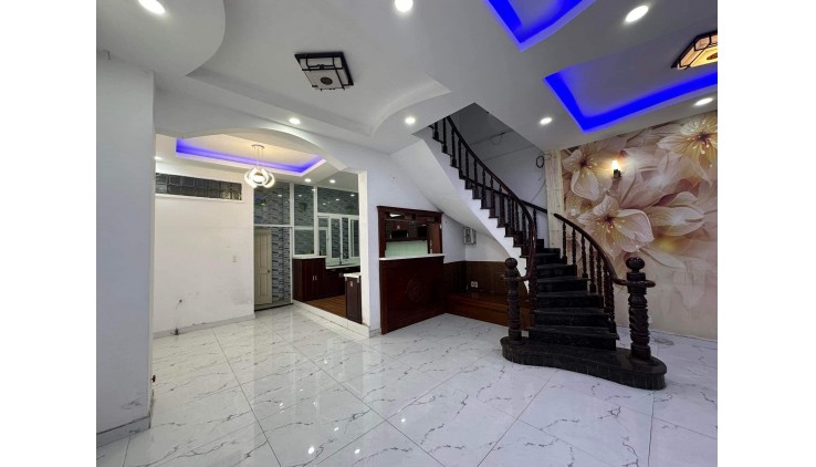 [LÂM VĂN BỀN] - [NHÀ ĐẸP LỘNG LẪY - XE TẢI ĐỔ CỬA - VỊ TRÍ TRUNG TÂM] - [KẾT CẤU 4 TẦNG] - 6x14m - CHỈ 9 TỶ MẤY.