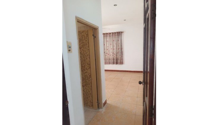 Chính CHủ Cần Cho Thuê Nhanh căn Biệt Thự vị trí đẹp tại huyện Hóc Môn, có bảo vệ 24/24