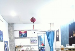 TÂN BÌNH - NHÀ SÁT MẶT TIỀN ĐƯỜNG - HẺM XE 7 16/01/30CHỖ ĐỖ CỬA - NHÀ XÂY KIÊN CỐ