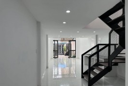 70m2,3pn, Nguyễn Văn Khối P8 Gò Vấp, Nhỉnh 3 tỷ, chỉ 50tr/m2, sổ hồng, công chứng ngay