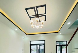 NHÀ ĐƯỜNG NGÔ CHÍ QUỐC- BÌNH CHIỂU -THỦ ĐỨC [ GIÁ 3..5 TỶ ]
50 M2 [ 5 X 10 ] 3 TẦNG - 3PN - 3 WC - HXH - NHÀ HOÀN CÔNG