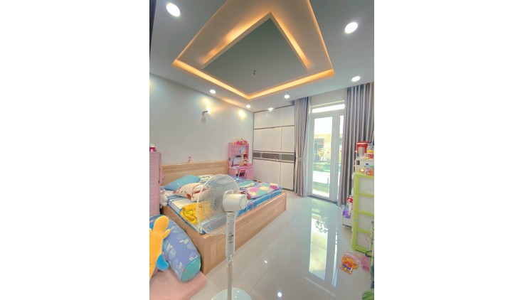 BÁN NHÀ HXH TÂN SƠN NHÌ, TP THÔNG TỨ TUNG, 55M2, 2 TẦNG CHỈ 5 TỶ XX