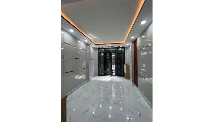 BÁN NHÀ QUẬN 7, LÝ PHỤC MAN , 5 TẦNG,HẺM,FULL NỘI THẤT RỘNG,GIÁ RẺ, 2 TỶ 8 CÒN BỚT