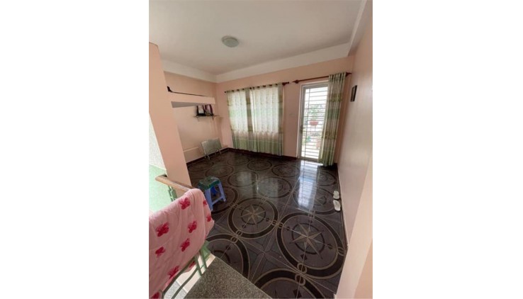 NHÀ QUẬN 7, NGUYỄN THỊ THẬP ( 135 M2) 4 TẦNG, HẺM XE HƠI, GIÁ RẺ,