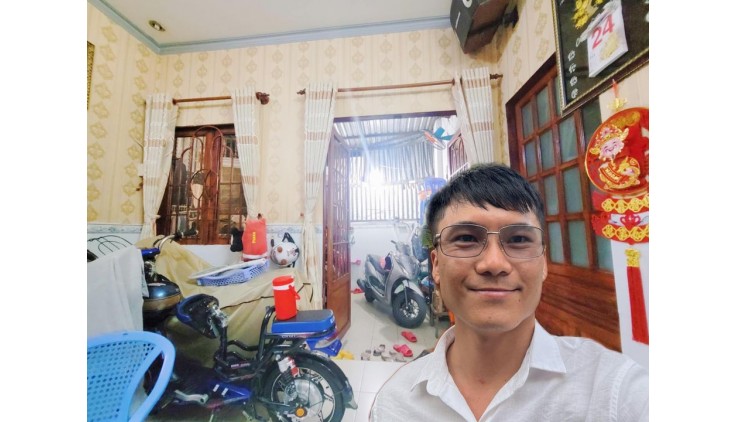 GẤP BÁN NHÀ VÔ Ở NGAY, 68m2 ,TRƯỜNG THỌ - THỦ ĐỨC GIÁ RẺ BẤT NGỜ.