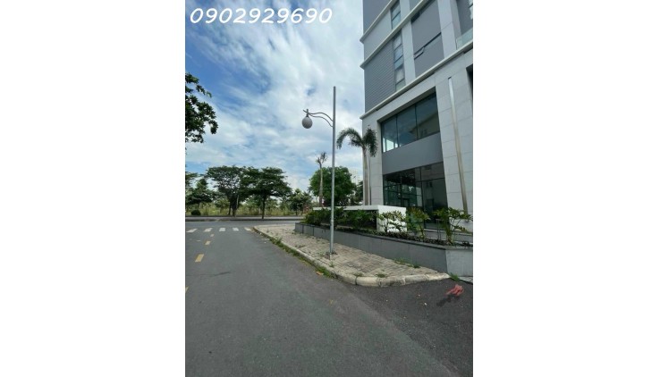 Bán Shop góc mặt tiền Nguyễn Văn Linh Phú Mỹ Hưng, Quận 7, TpHCM