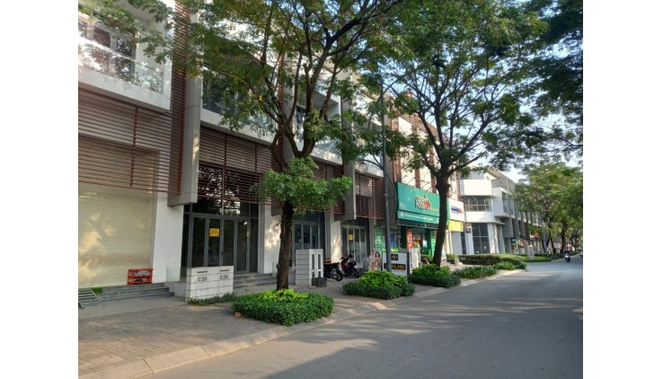CHÍNH CHỦ Cho thuê nguyên căn shophouse Đẹp DT 5x20 4 lầu giá chỉ 15tr/tháng LH 0901322286