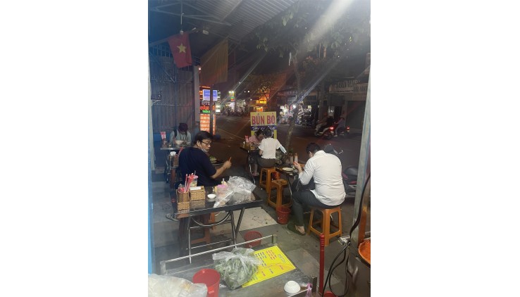 Mặt Bằng Đẹp - Giá Tốt - Chính Chủ Cần Sang Nhanh Mặt Bằng Quán Tại Quận 7