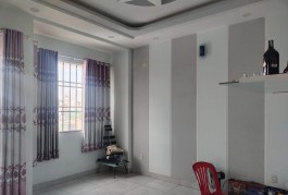 BÌNH TÂN - NHÀ 4 TẤM - HẺM 6M XE HƠI VÀO NHÀ - NHỈNH 5 TỶ