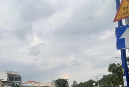 BÌNH TÂN - GIÁP RANH TÂN PHÚ - KINH DOANH ĐA NGÀNH - 2 MẶT HẺM - XE HƠI NGỦ TRONG NHÀ - NHỈNH 3 TỶ