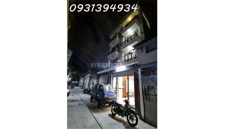 Bán nhà 4.5x16m số 363/ Chiến Lược BTĐA Q, Bình Tân. Tặng nội thất