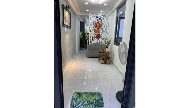 Bán nhà quận 10, đường Hòa Hưng,  hẻm 4m, 2 tầng, 20m2, 2.98 tỷ