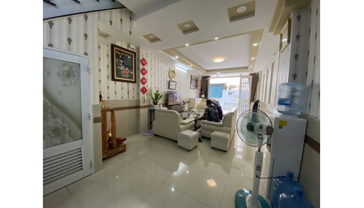 Bán nhà Bùi Đình Túy Phường 24 Quận Bình Thạnh, ngang gần 5m,  giá 8,5 tỷ