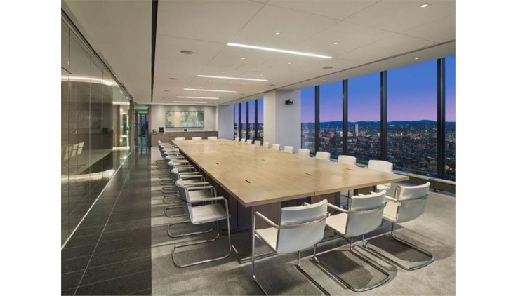 Bán tòa nhà văn phòng Lê Lợi, Q1 - 20.500m2 sàn, doanh thu 6 tỉ/tháng, giá 2.199 tỉ