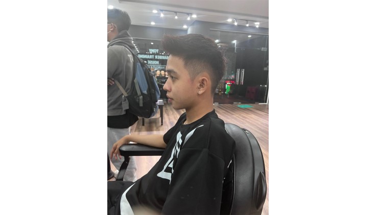 CỰC HOT - hôm nay được ngày tốt tiệm chúng em Khai Trương Tiệm Tóc Happy Beauty & Barber