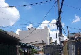 Mặt tiền ngang khủng 6.5m hẻm xe hơi đường Lê Quang Định p5 Bình Thạnh nhà 3 tầng siêu đẹp chỉ 8 tỷ 600 thương lượng sâu