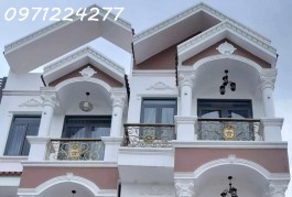 BÁN GẤP NHÀ THỦ ĐỨC :70M2 ( 4 X 18 ) 4 TẦNG 4PN 5WC
 
 CHỦ TẶNG LẠI FULL NỘI THẤT XỊN SÒ - NHÀ HOÀN CÔNG ĐỦ
, GIÁ CHỈ 6.9 TỶ