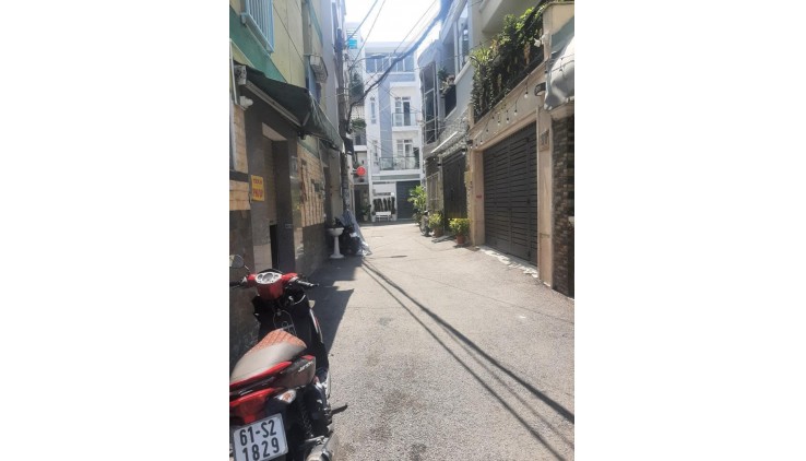 CẦN BÁN NHÀ 4 TẦNG HẺM 119 NGUYỄN VĂN LƯỢNG - P17 - GÒ VẤP. GIÁ CHỈ 4.65 TỶ. 42m2 ( 3.5 x 12 ).
