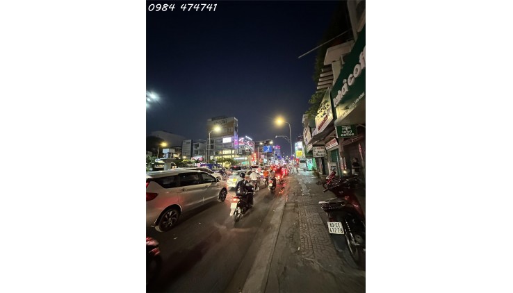 Chính Chủ cần bán nhà siêu Mặt Tiền Hoàng Văn Thụ Tân Bình.