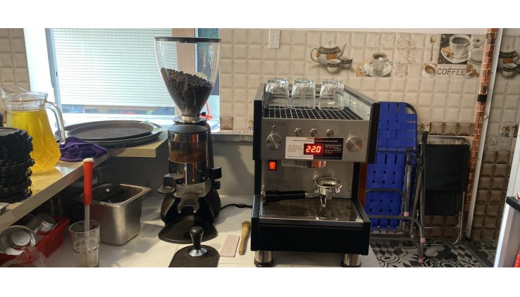CẦN SANG NHƯỢNG Quán Coffee ROPRESSO Tại 28, Lạc Long Quân, Phường 3, Quận 11,HCM