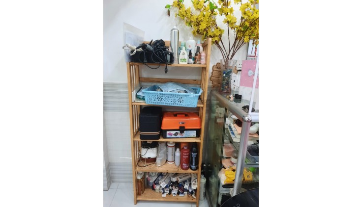 CHÍNH CHỦ CẦN SANG TIỆM TÓC,NAIL... TẠI Địa chỉ .8 đường số 8 p Bình Hưng Hòa a Q Bình Tân