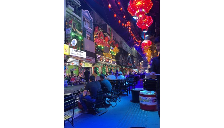CHÍNH CHỦ SANG QUÁN BAR LULU Ở KHU BÙI VIỆN Địa chỉ: hẻm nội bộ của đường Phạm Ngũ Lão, Phường Phạm Ngũ Lão, Quận 1, TP.HCM