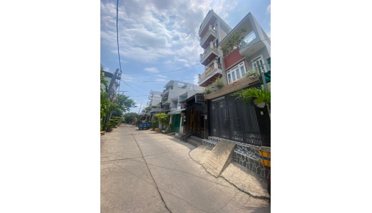 Nhà Hẻm Xe Hơi Tránh Lô Tư Bình Tân, Chỉ 70tr/ m2, 69m2, 3 P.Ngủ, HC Đủ Chỉ 5 Tỷ TL