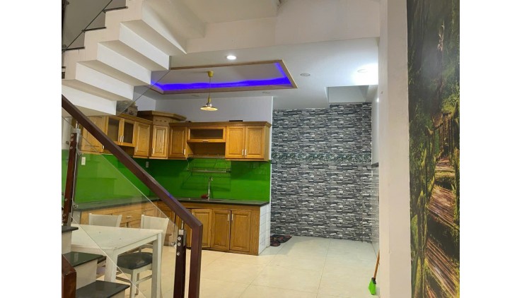 Biệt thự ĐẲNG CẤP VIP full nội thất, hồ bơi, Tennis, Bến DU THUYỀN, An Ninh 24h