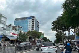 Nhà phố 5 lầu HIẾM hẻm 220 Nguyễn Oanh 92m2 có hầm gần chợ Căn Cứ KD tốt 14 tỷ.