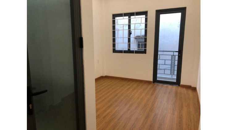 Nhà bán Hẻm 120/ TRẦN QUỐC THẢO, 50m2 , 3Pn , 4Wc , ngang 4m5 , khu cán bộ Giá 5 tỷ 6 ( TL mạnh )