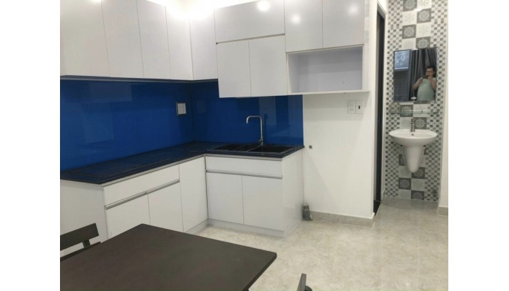 Nhà bán Hẻm 120/ TRẦN QUỐC THẢO, 50m2 , 3Pn , 4Wc , ngang 4m5 , khu cán bộ Giá 5 tỷ 6 ( TL mạnh )