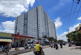 Bán ngôi nhà trước mặt hoạt động Ngang 8m. 340m2 căn nhà 5 Tầng, 20 khu vực. Doanh Thu 100tr/tháng. Hóc Môn