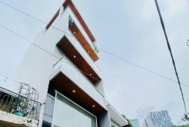 MẶT TIỀN BIỆT THỰ  3 BƯỚC NGANG  4.8 X12 – 5 TẤM CÓ 14 TỶ HOÀNG DIỆU Q4