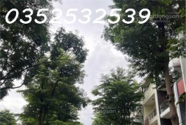 Siêu phẩm vị trí ngay công viên và đối diện đại học Văn Lang, (4.2x20m), đường 12m