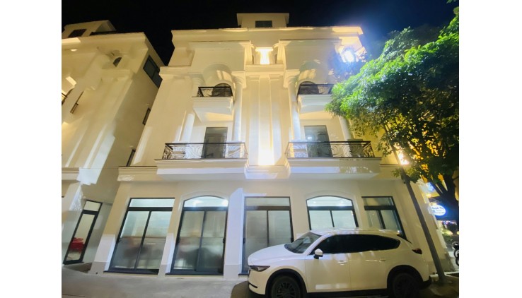 Nhà Phố Tây Ninh View Đẹp - Gần Công Viên, Giá Cực Tốt