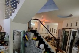 8873 - Bán Nhà Phường 7 Bình Thạnh Hẻm 80/ Hoàng Hoa Thám 55m2 , 2 Tầng , 3 PN  Giá 5 tỷ 4