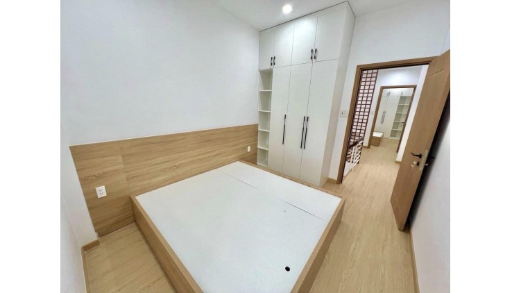 Chính chủ bán nhà quận 10 khu vip hẻm lớn xe hơi hơn 7 tỷ