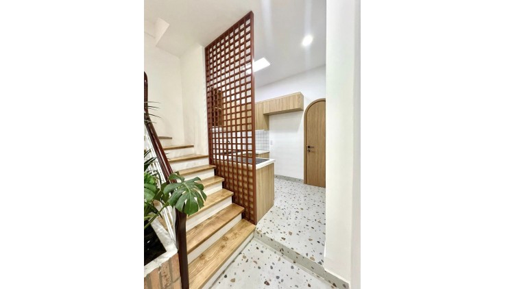Chính chủ bán nhà quận 10 khu vip hẻm lớn xe hơi hơn 7 tỷ