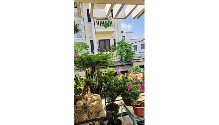 Bán nhà mặt tiền kinh doanh  Đông Hưng Thuận, quận 12(3.5*12), khu sầm uất, 3.6 Tỷ