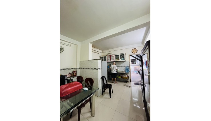 Bán nhà mặt tiền kinh doanh  Đông Hưng Thuận, quận 12(3.5*12), khu sầm uất, 3.6 Tỷ