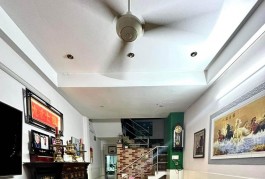 HXH 8m Sư Vạn Hạnh. Quận 10, giá nhỉnh 7 tỷ.