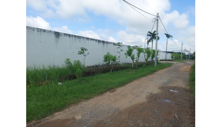 Kho xưởng, đường nhánh Dương Công Khi, Hóc Môn, cần bán gấp