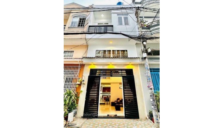 Bán Nhà HXH Lê Trọng Tấn Quận Tân Phú 3 Tầng 3PN 60m2 Chỉ nhỉnh 5 Tỷ