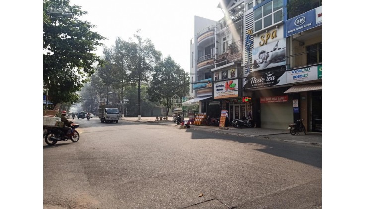 Bán nhà MT đường 19 khu Coopmart Tên Lửa, DT 4,5x15m, 1T3L giá 16 tỷ. LH 0938 703 201