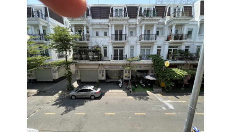 Bán Nhà Phố Dự Án Precia Riverside – Quận 2 – Hồ Chí Minh.